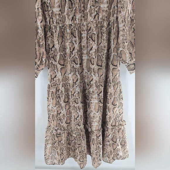 Walter Baker Animal Print Snake Tiered Maxi Dress Size L - Picture 2 of 6